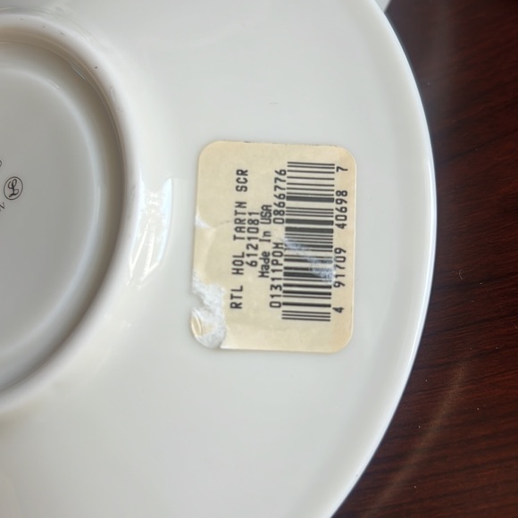 Vintage never use Lenox Holiday Tartan 2 dishes set for u and the other half - Picture 6 of 7